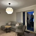 Ghar-new 2 Bedrooms Near Airport And Oslo City-free Parking