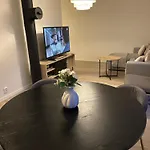 Ghar-new 2 Bedrooms Near Airport And Oslo City-free Parking