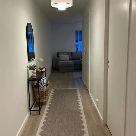 Ghar-new 2 Bedrooms Near Airport And Oslo City-free Parking Apartman *