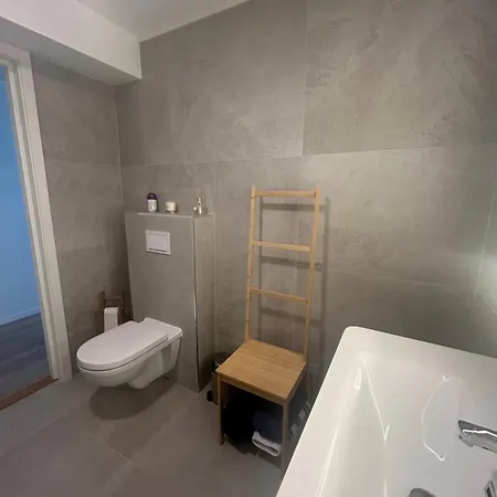 Apartman Ghar-new 2 Bedrooms Near Airport And Oslo City-free Parking Klofta