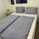 Ghar-new 2 Bedrooms Near Airport And Oslo City-free Parking Апартаменты