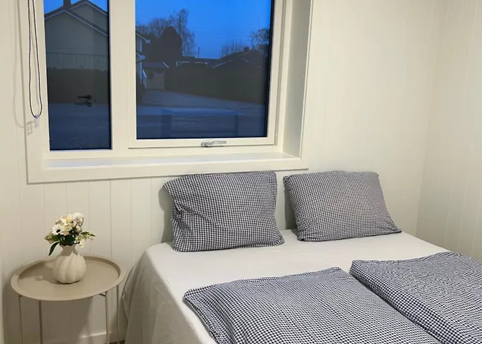 Ghar-New 2 Bedrooms Apartment Near Airport And Oslo City-Free Parking * Klofta